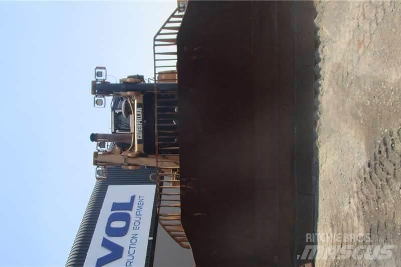CAT D9T Spycharki gąsienicowe