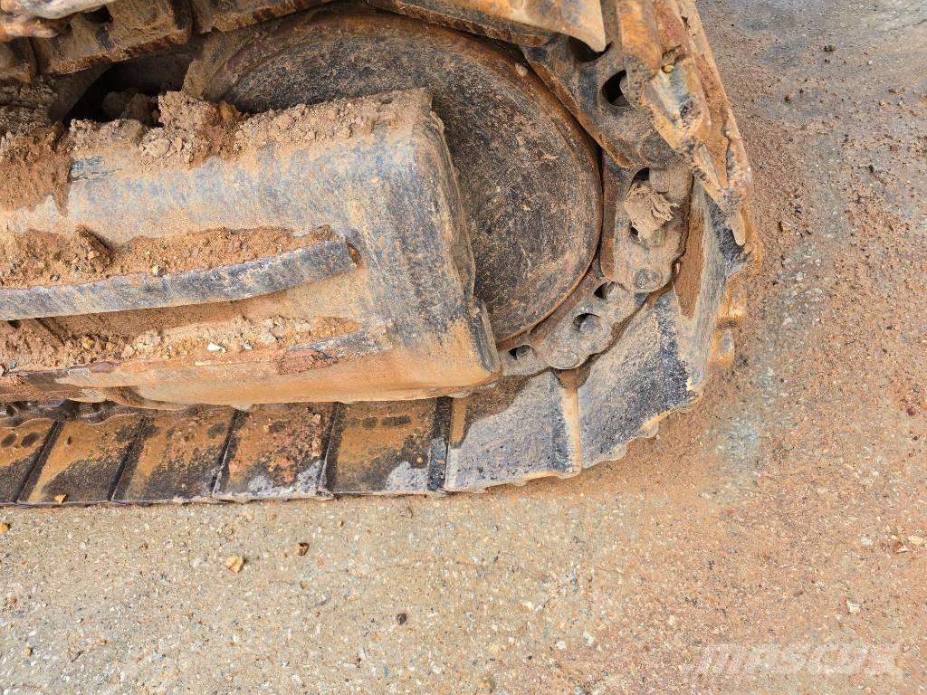 Hyundai Robex 300 LC Koparki gąsienicowe