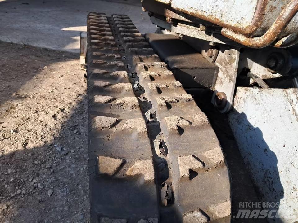 Brokk 180 Minikoparki