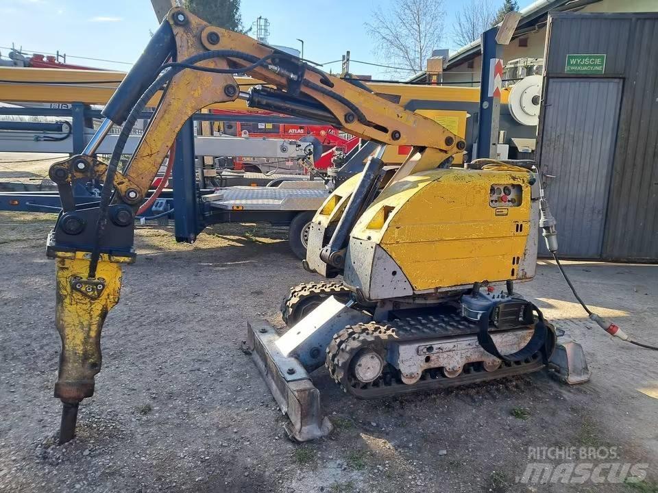 Brokk 180 Minikoparki