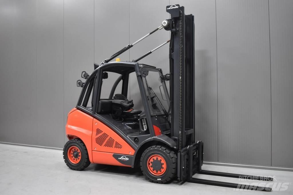 Linde H 40 D - 02 Wózki Diesla