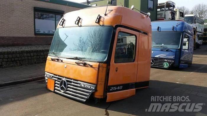 Mercedes-Benz 2540 Transport - Inne