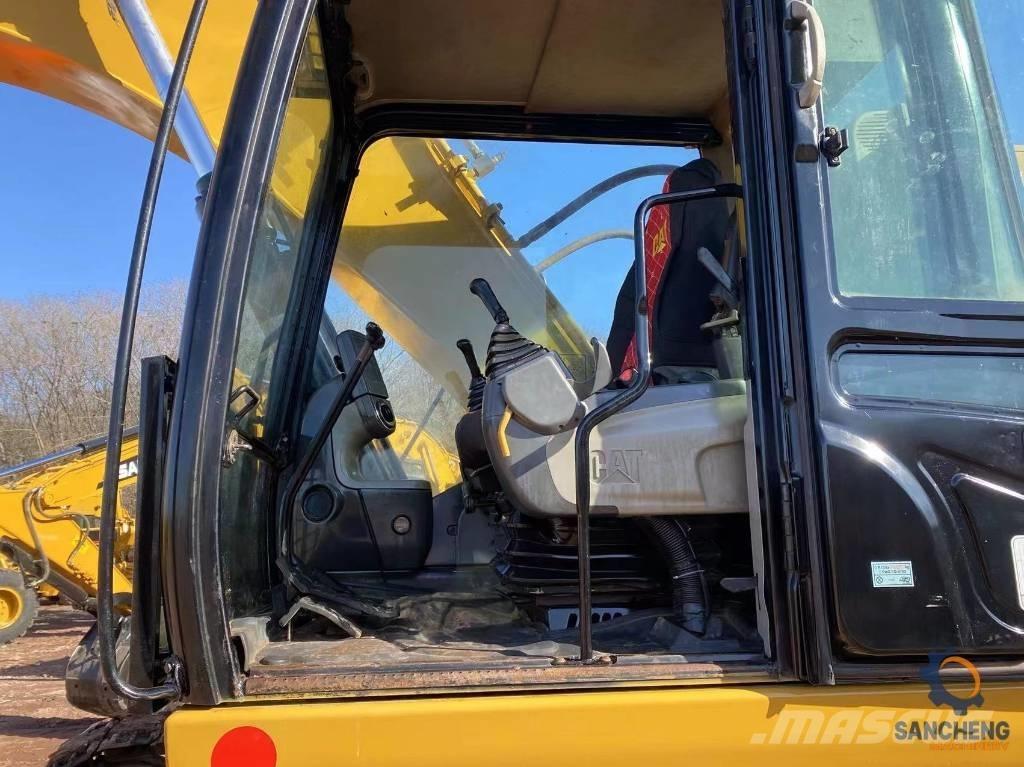CAT 325 D Koparki gąsienicowe
