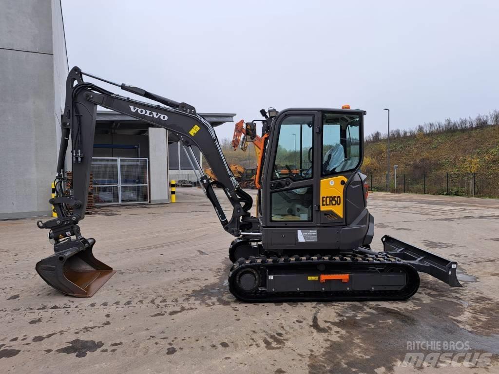 Volvo ECR50F Minikoparki