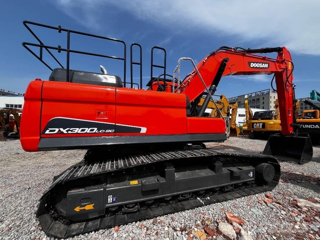 Doosan DX 300 LC-9C Koparki gąsienicowe