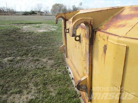 CAT 988 Blade Lemiesze