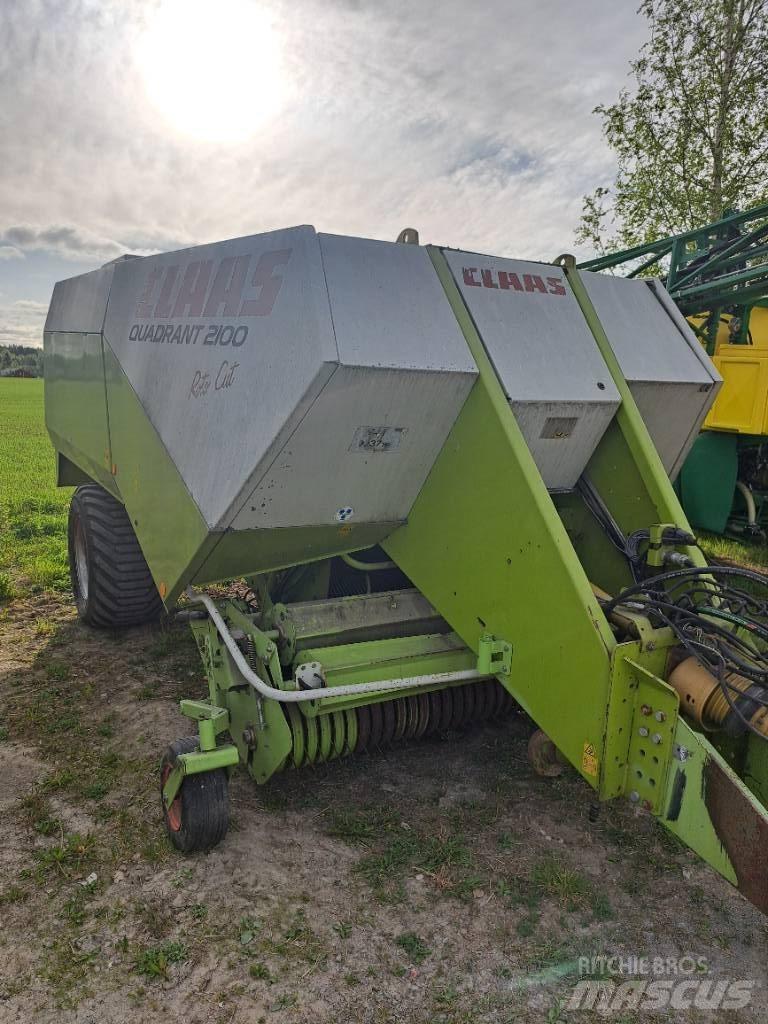 CLAAS 2100RC Prasy kostkujące