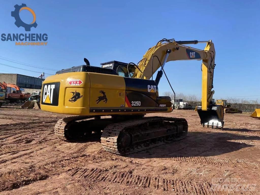 CAT 325 D Koparki gąsienicowe