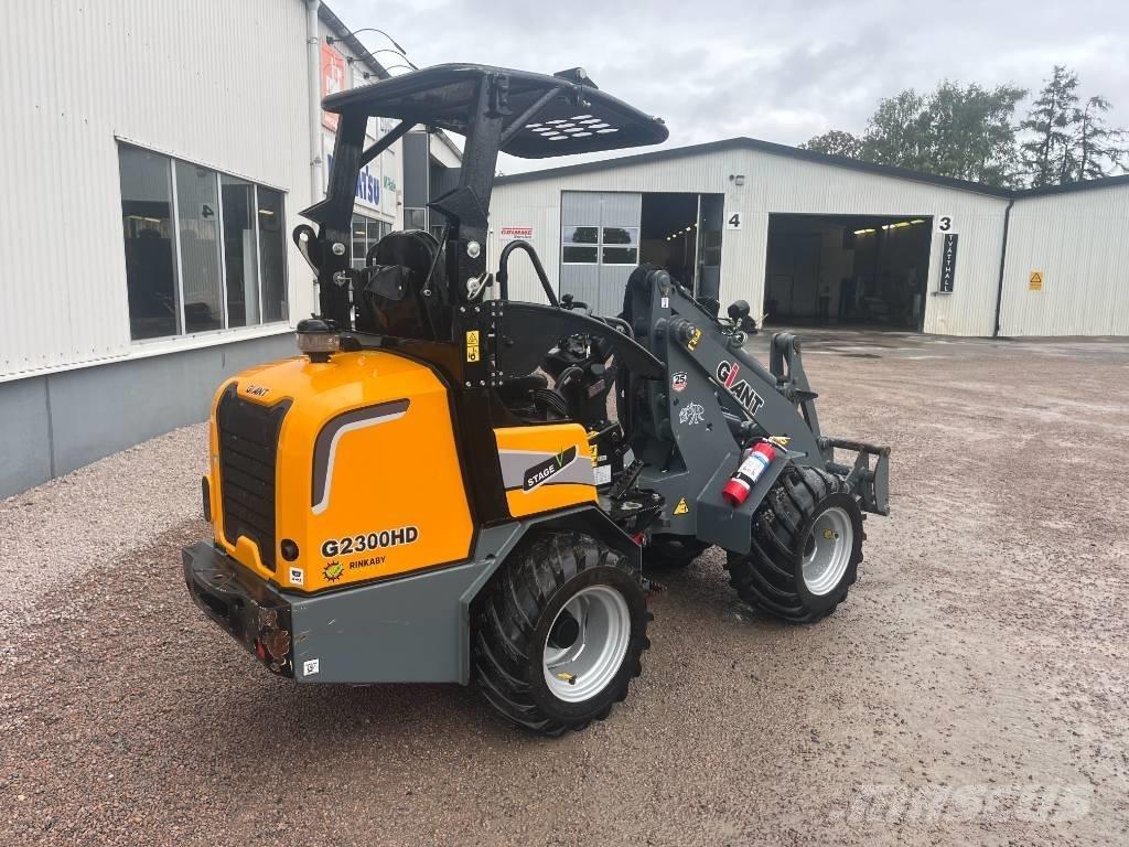 GiANT G 2300 HD Ładowarki wielofunkcyjne