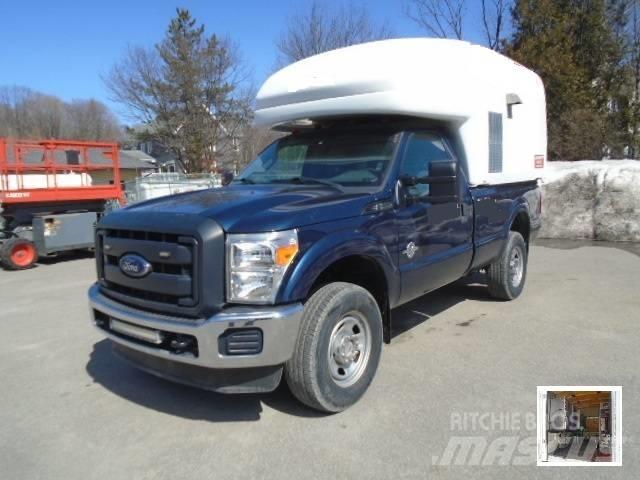 Ford F 450 XL SD Pojazdy komunalne