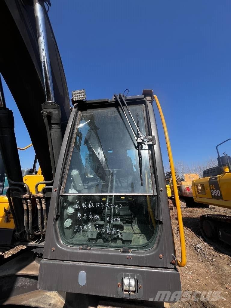 Volvo EC 220 Koparki gąsienicowe