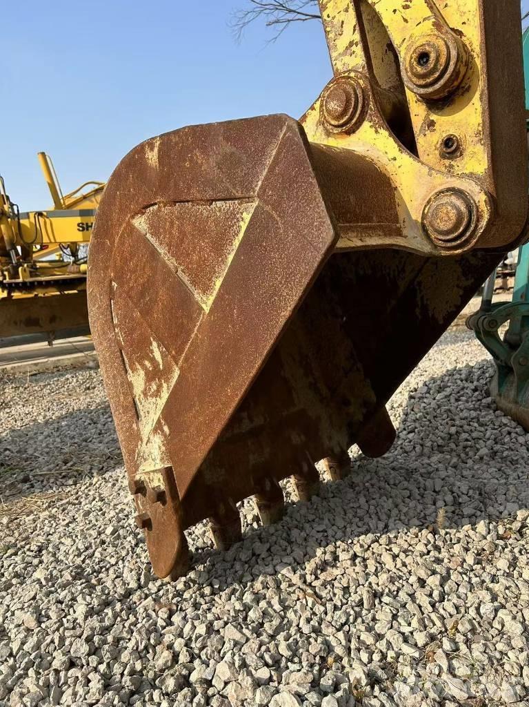 Komatsu PC70 Koparki gąsienicowe