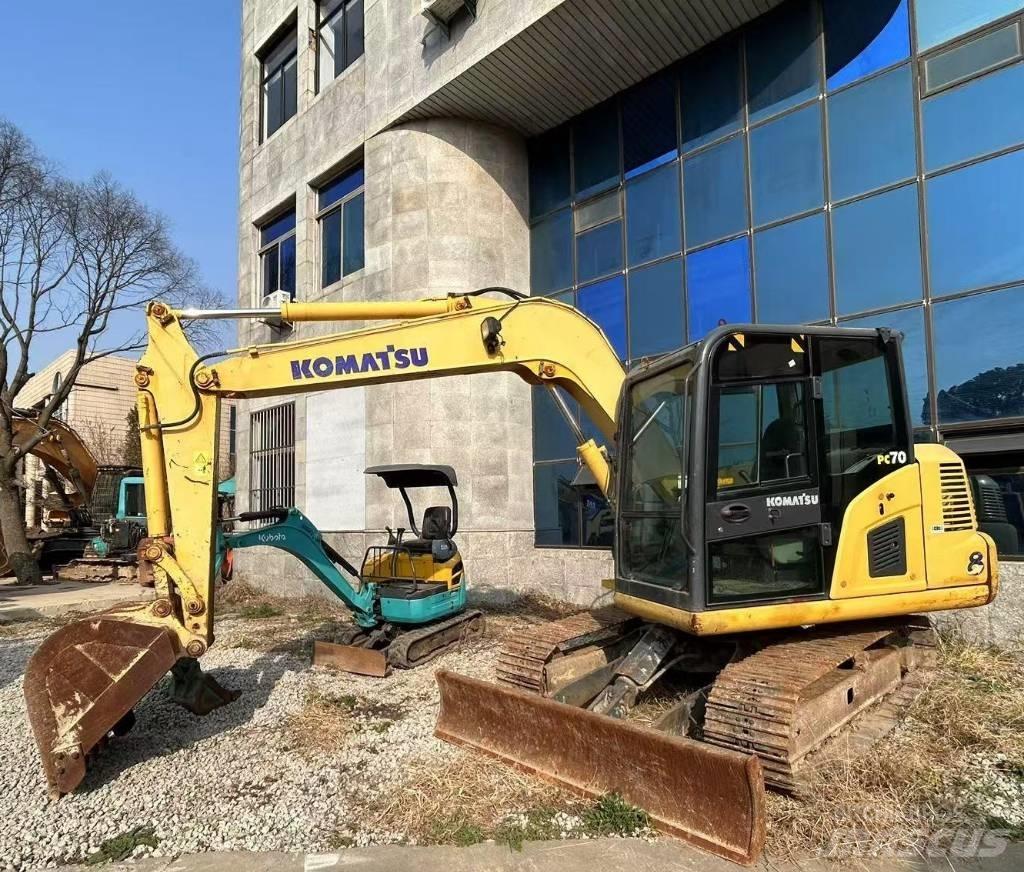 Komatsu PC70 Koparki gąsienicowe