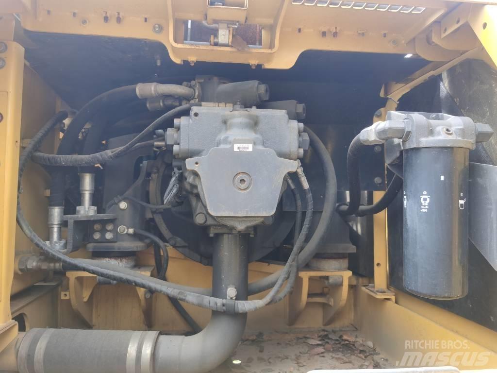 Komatsu PC 350-7 Koparki gąsienicowe