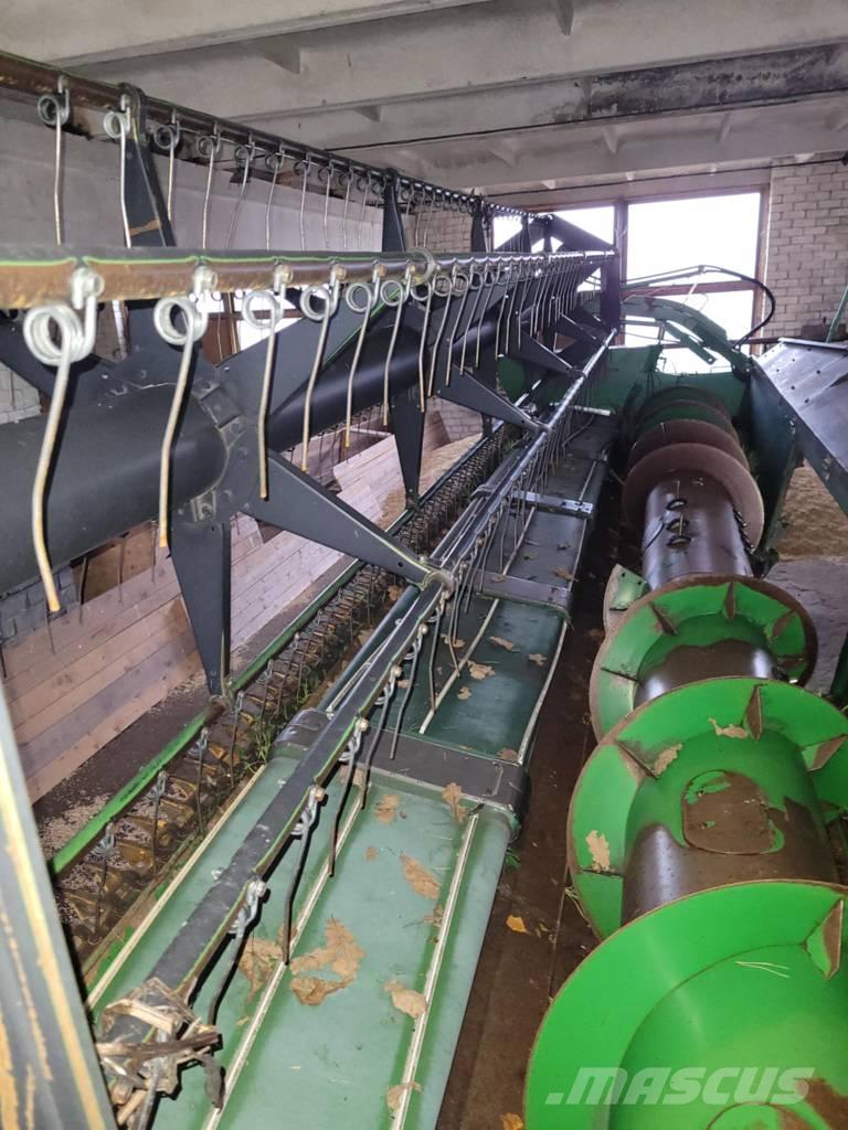 John Deere T 560 Kombajny zbożowe