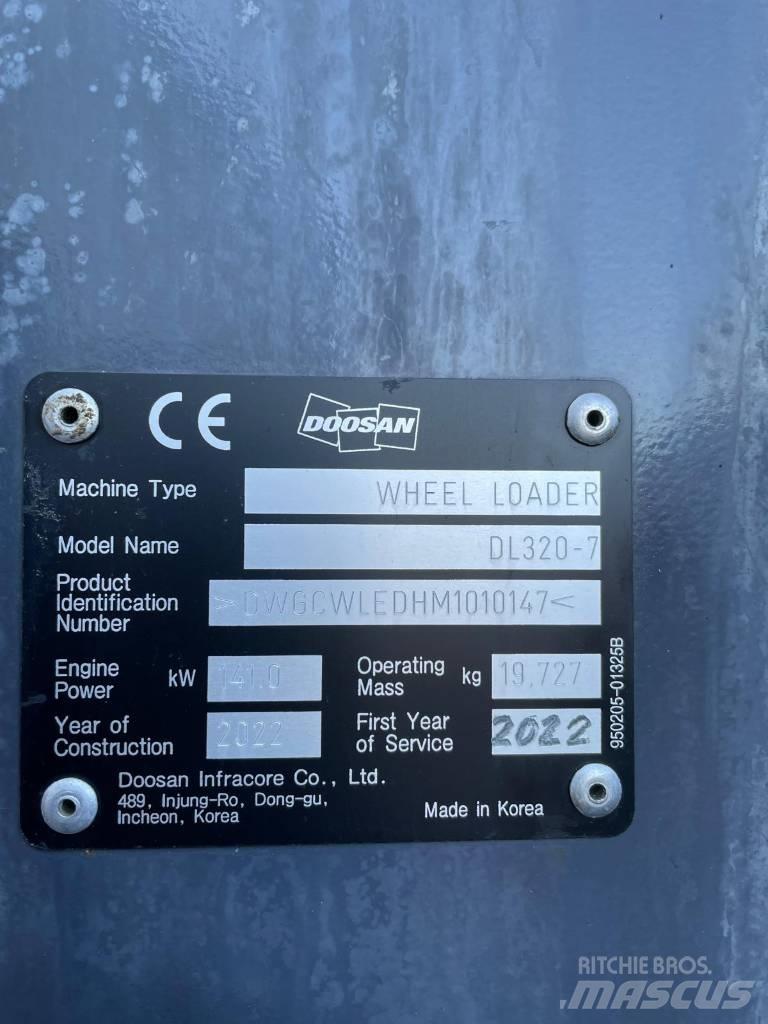 Doosan DL 320-7 Ładowarki kołowe