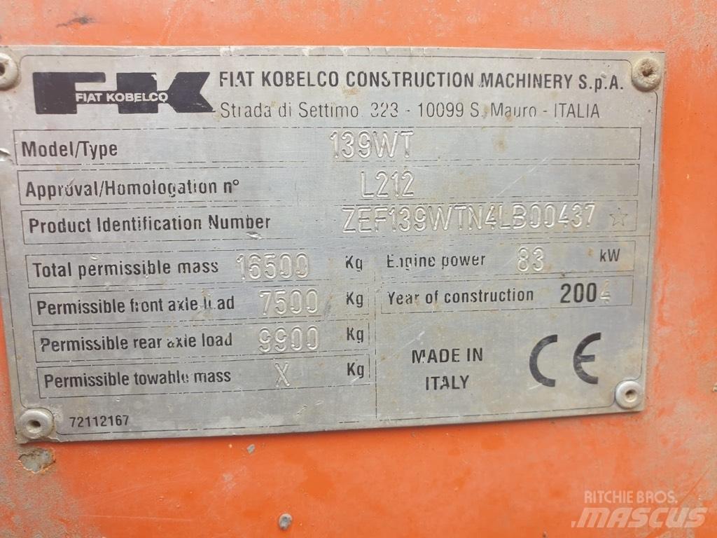 Fiat-Kobelco E 145 W Koparki kołowe