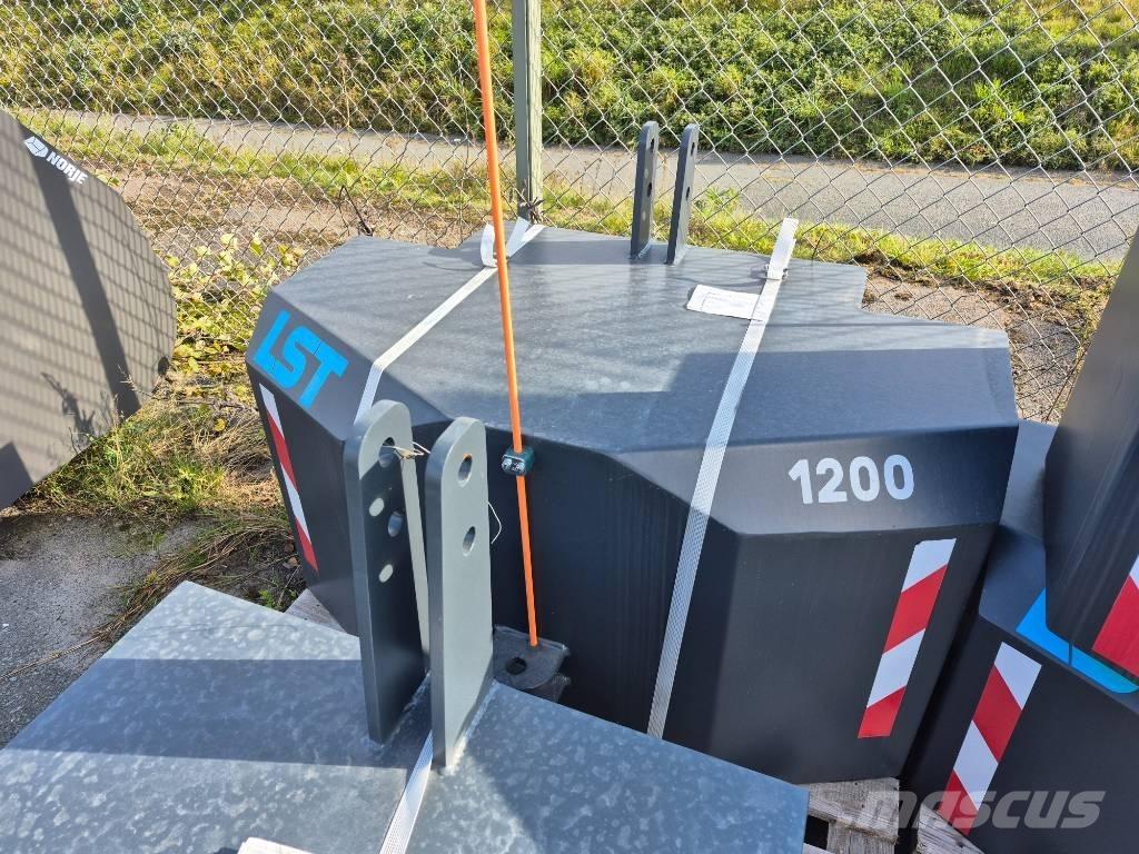 LST Frontvikt 1200kg Maszyny rolnicze - Inne
