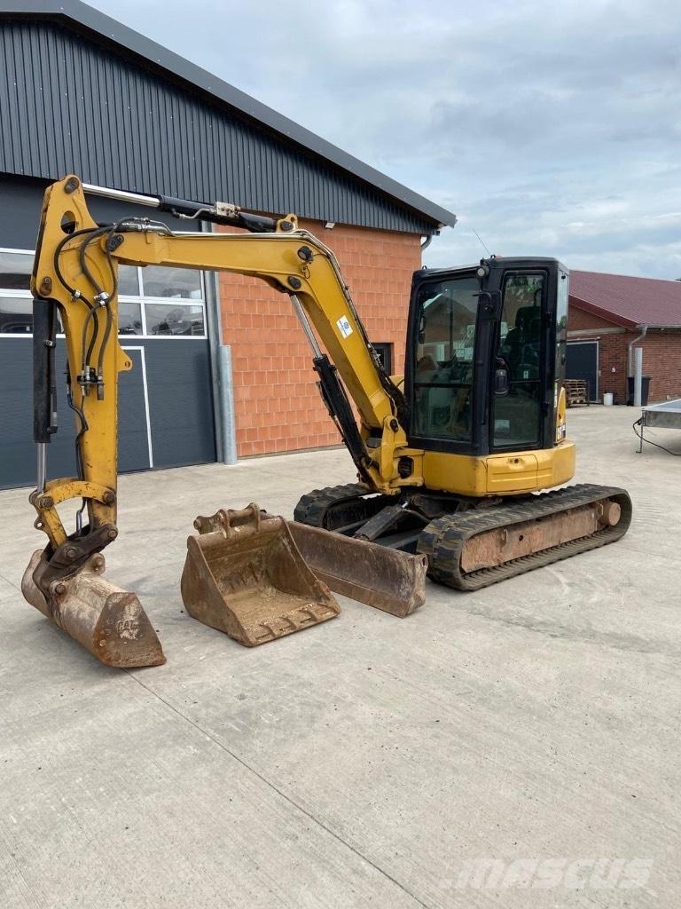 CAT 305 E2 Minikoparki