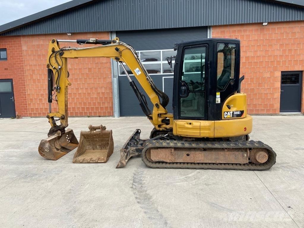 CAT 305 E2 Minikoparki