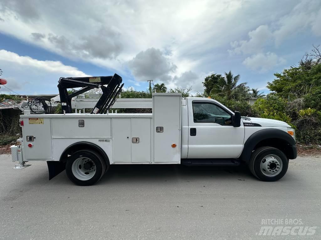 Ford F 550 Pick-upy / Pojazdy z otwieranymi burtami
