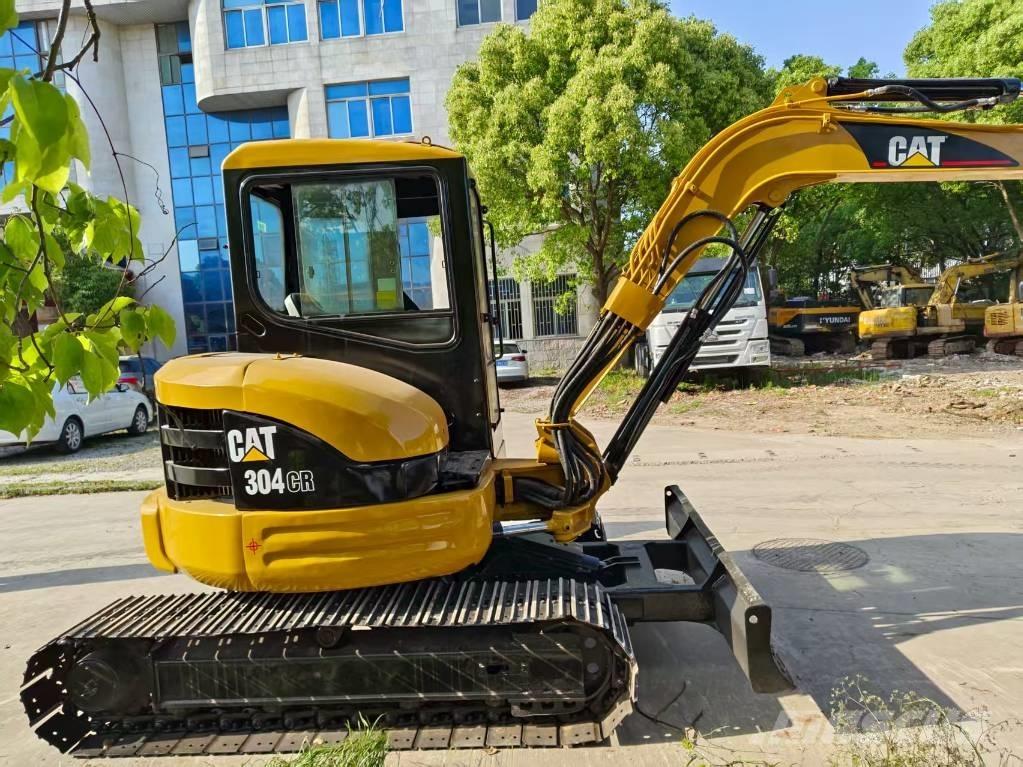 CAT 304 CR Minikoparki