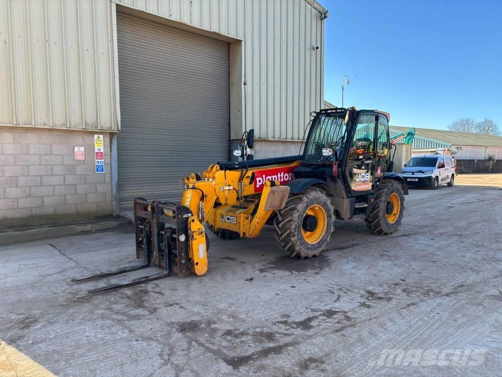 JCB 540-140 Hi Vis Ładowarki teleskopowe