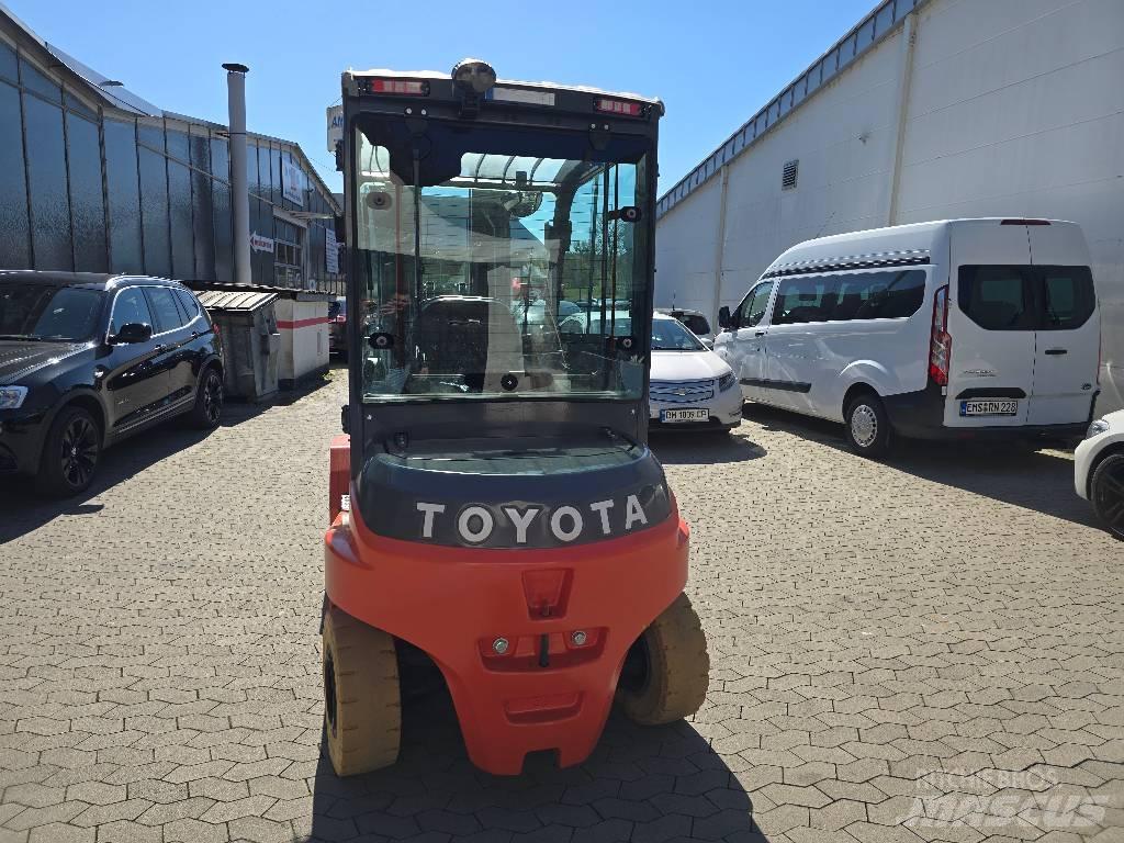 Toyota Traigo 80 Wózki elektryczne