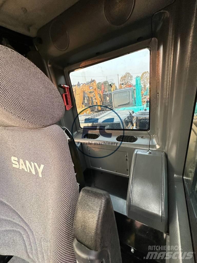 Sany SY 135 Koparki gąsienicowe