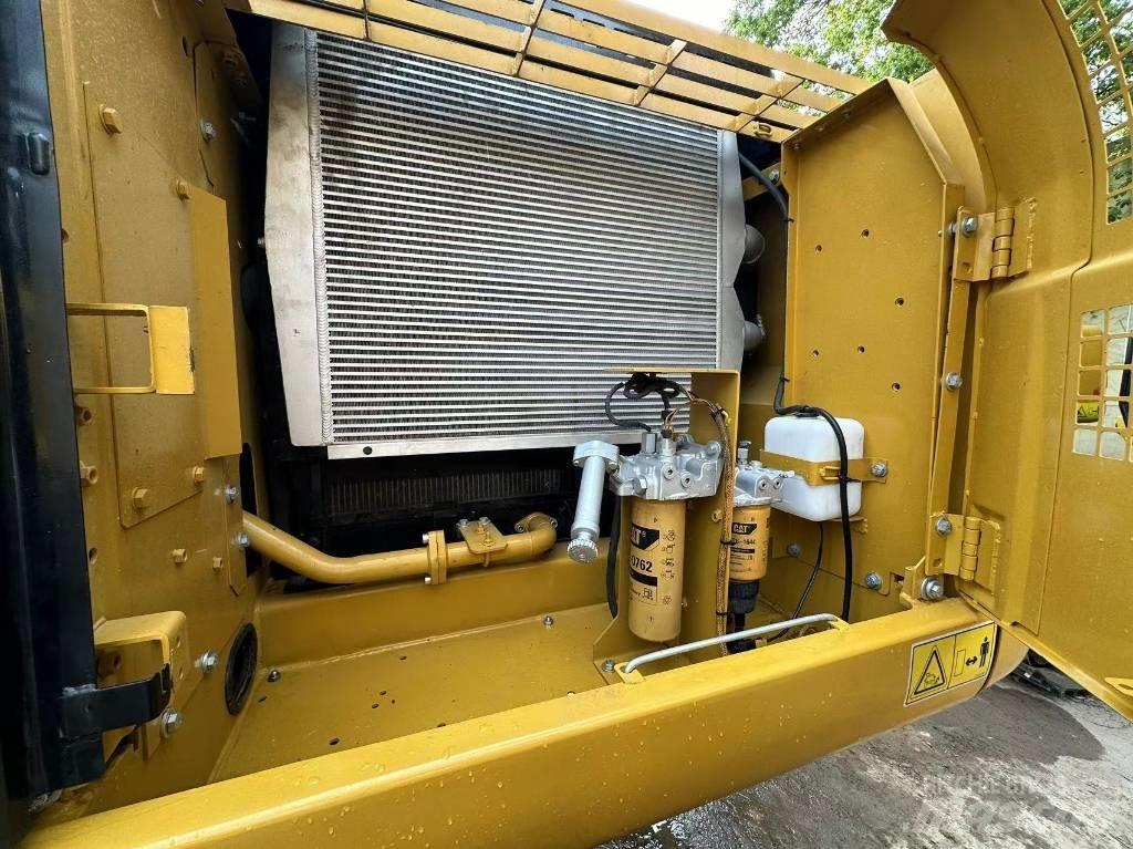 CAT 329 D Koparki gąsienicowe
