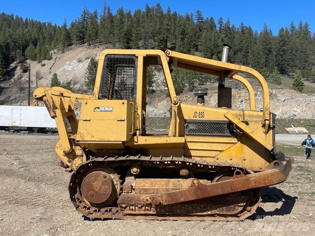 DEERE 850 Spycharki gąsienicowe