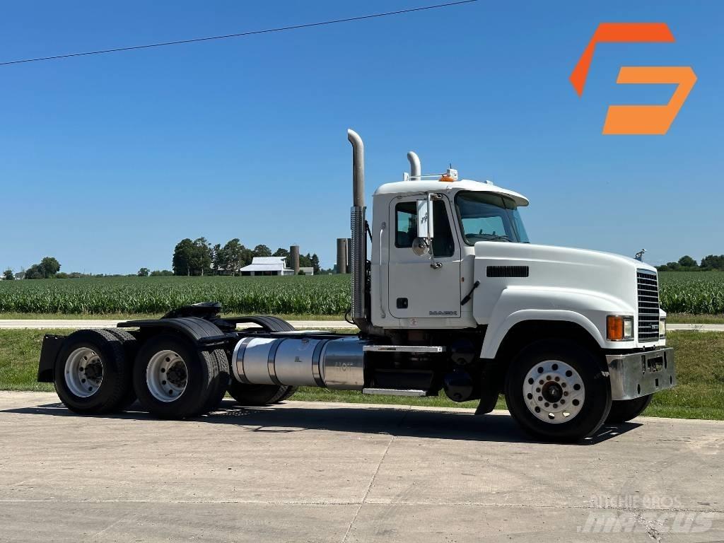 Mack CH 613 Ciągniki siodłowe