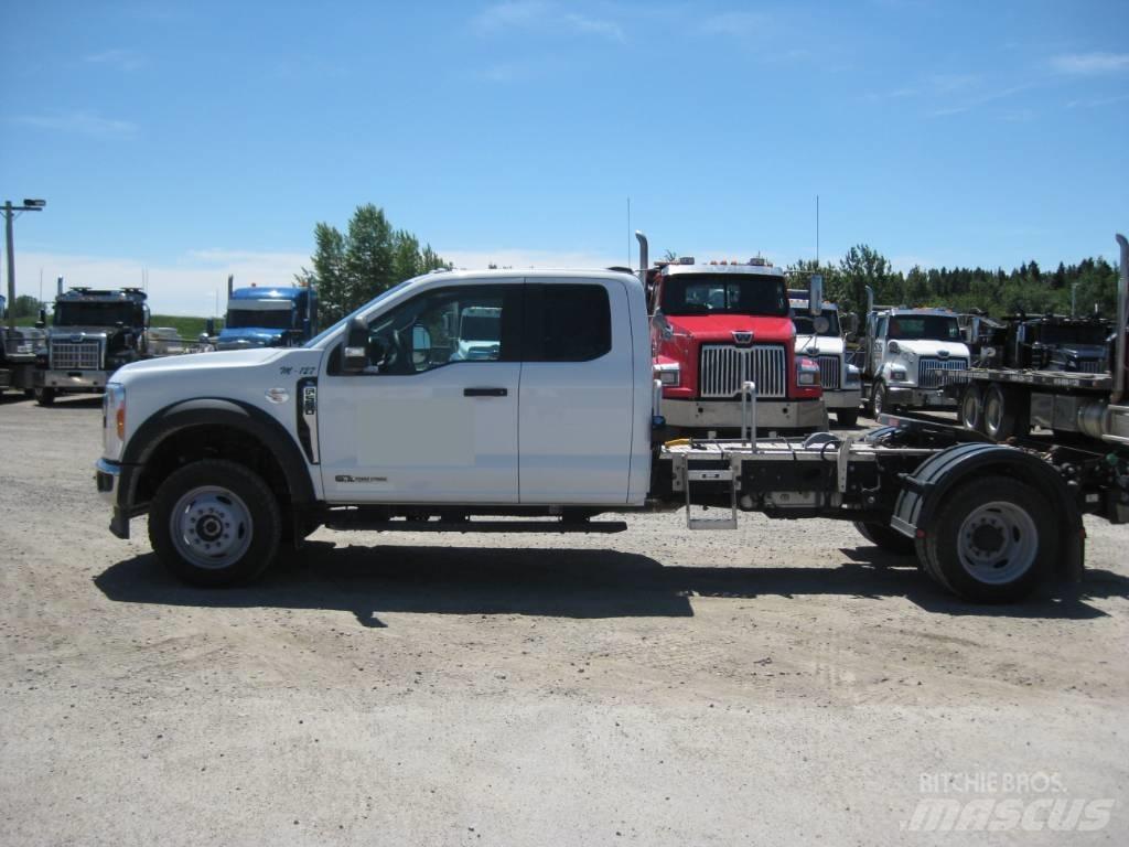 Ford F 550 Ciągniki siodłowe