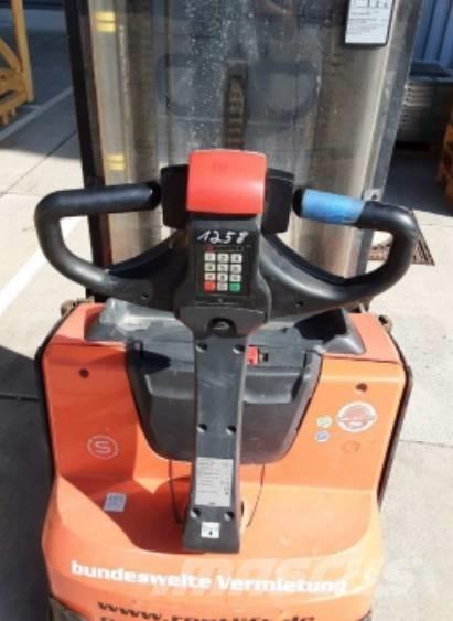 Toyota BT SWE 120L Wózki paletowe ręczne.