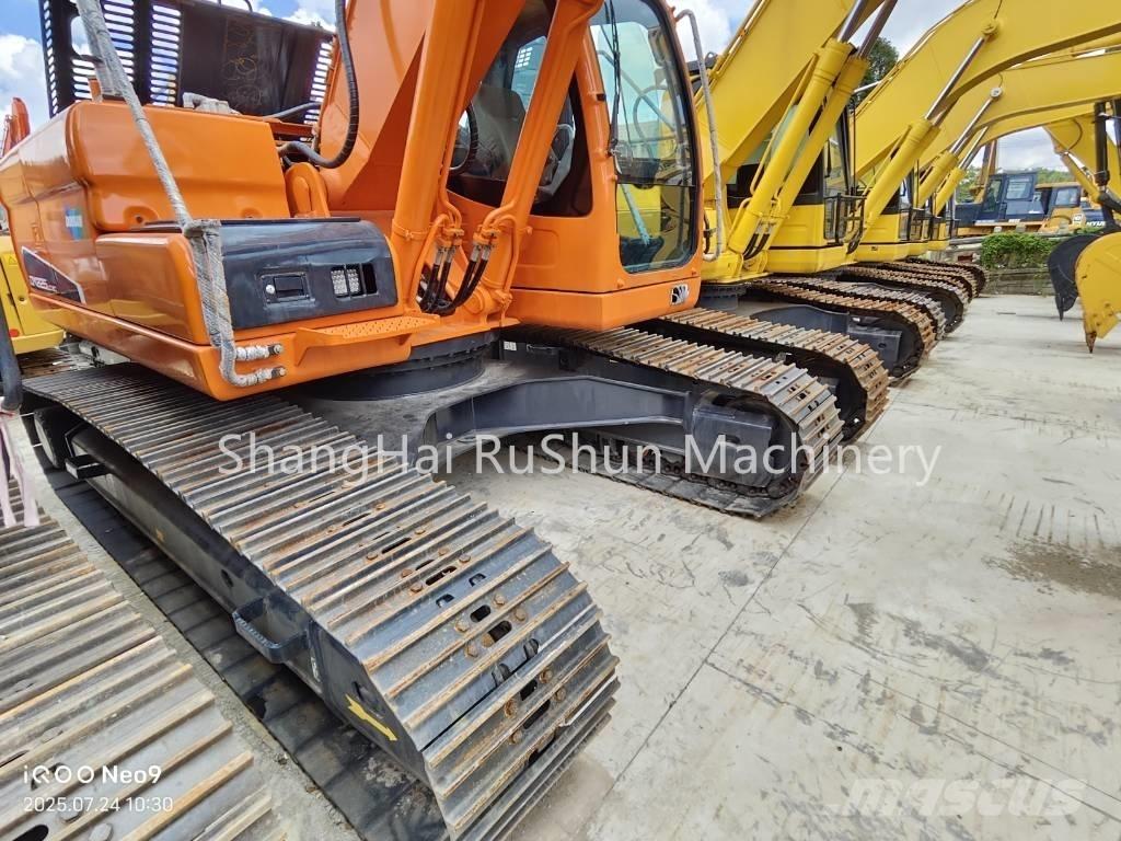 Doosan 225-7 Koparki gąsienicowe