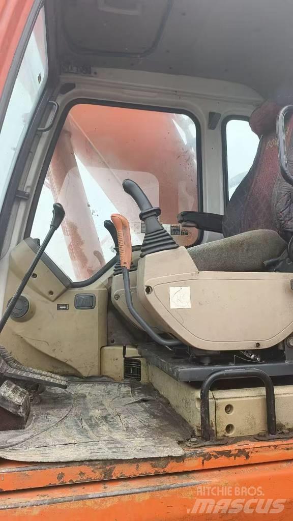 Doosan DH 225 LC-7 Koparki gąsienicowe