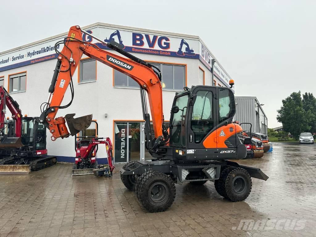 Doosan DX 57 W-5 Koparki kołowe