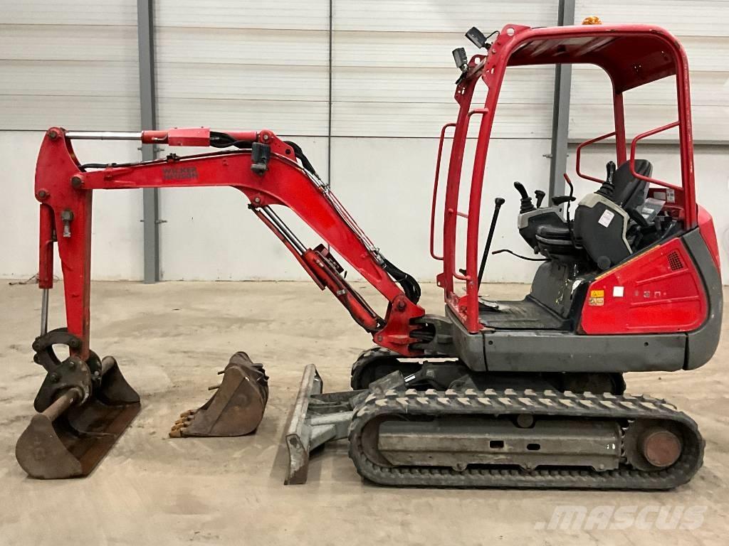 Neuson ET 24 Minikoparki