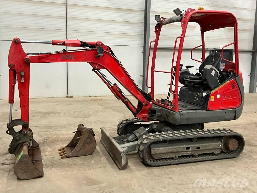 Neuson ET 24 Minikoparki