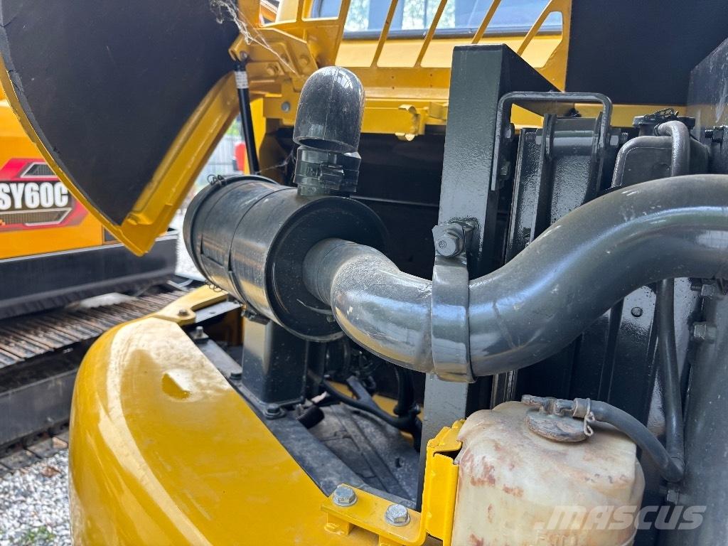 Komatsu PC 70 Minikoparki