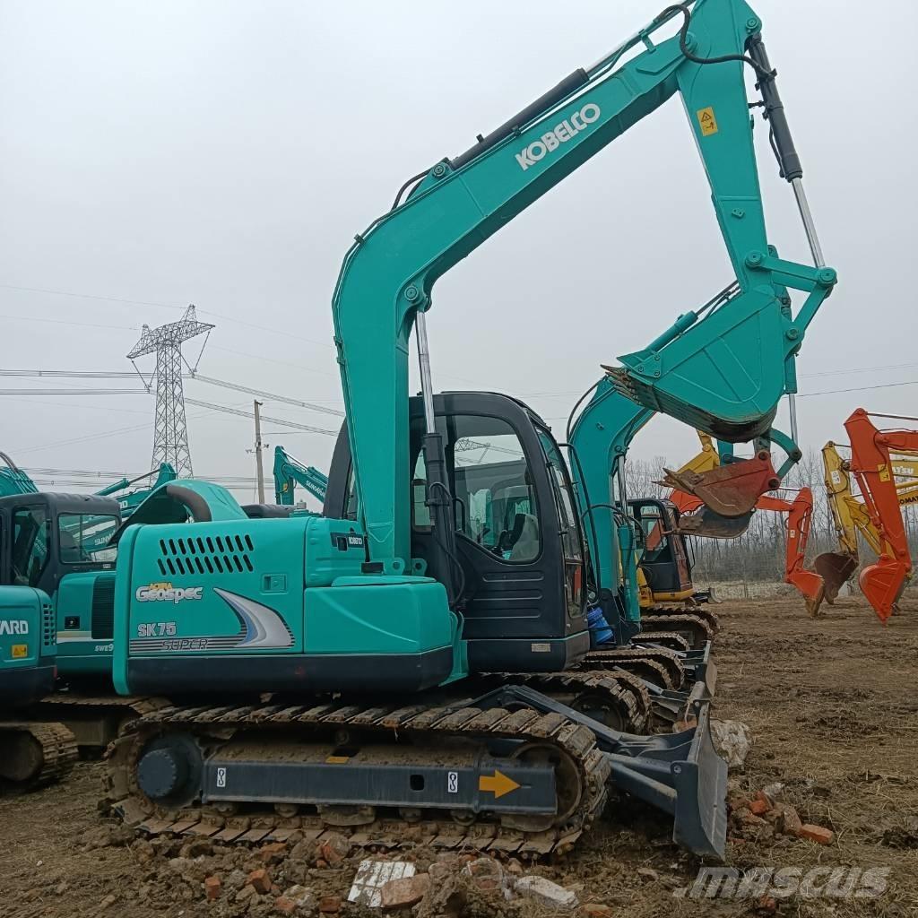 Kobelco SK75-8 Midikoparki  7t - 12t