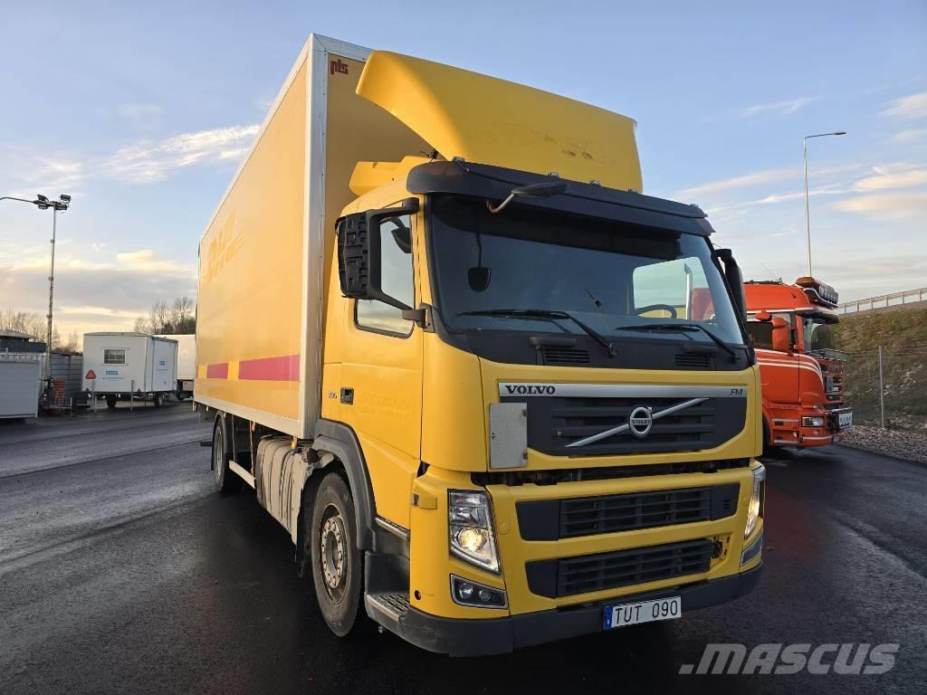 Volvo FM 330 Samochody ciężarowe ze skrzynią zamkniętą