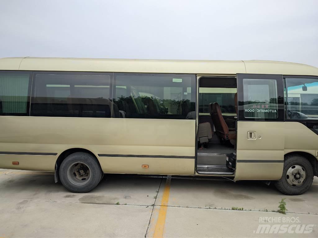 Toyota Coaster Autobusy międzymiastowe