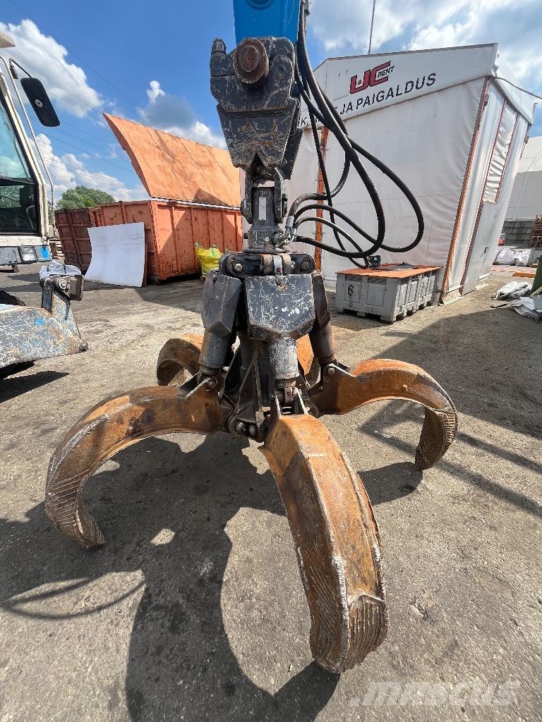 Fuchs MHL 320 Koparki przeładunkowe