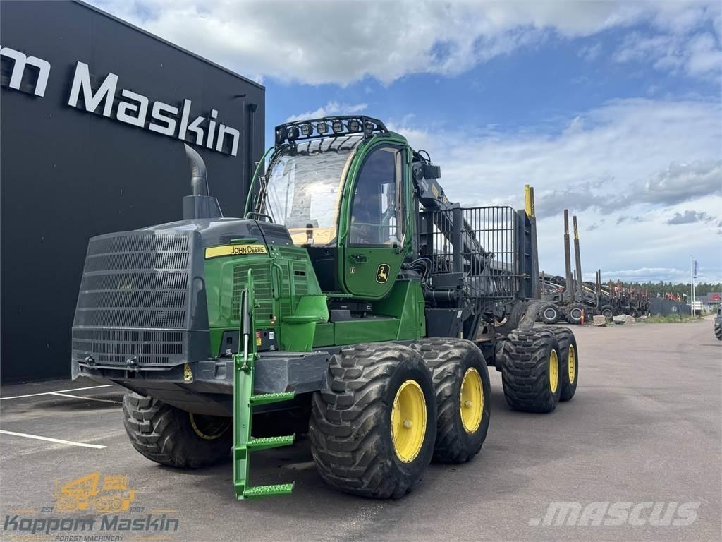 John Deere 1510G Forwardery