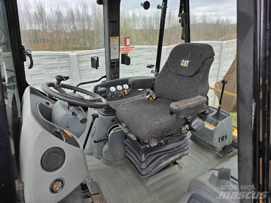 CAT 428 D Koparko-ładowarki