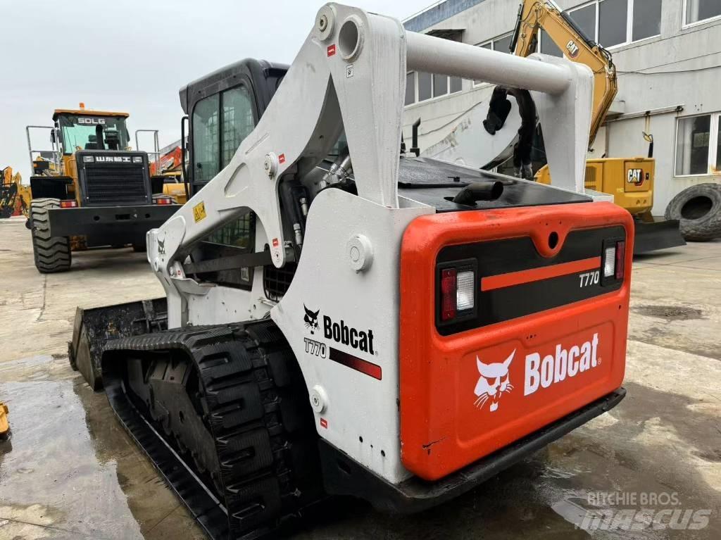 Bobcat T770 Ładowarki burtowe