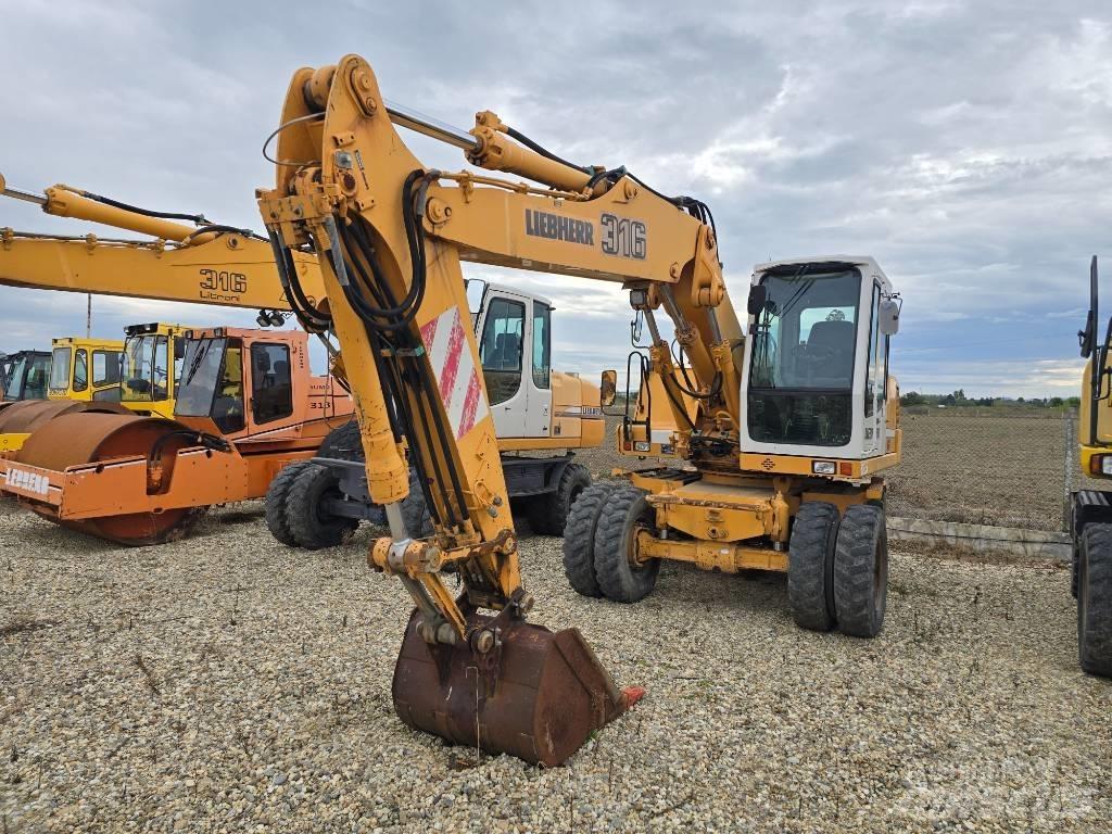 Liebherr A 316 Koparki kołowe