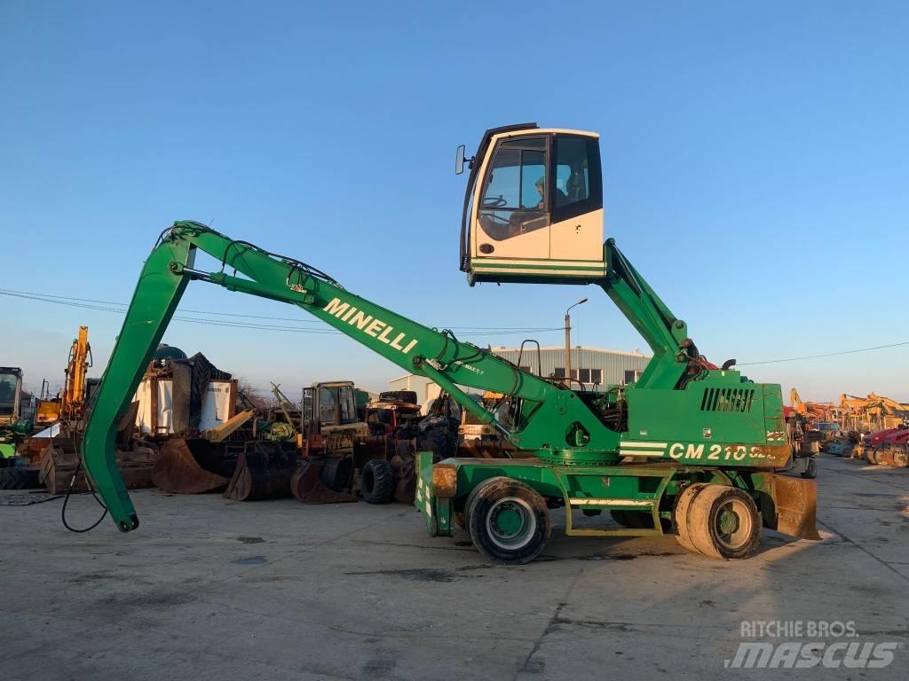 Minelli CM210 Koparki kołowe