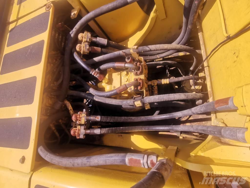 Komatsu PC 200-6 Koparki gąsienicowe